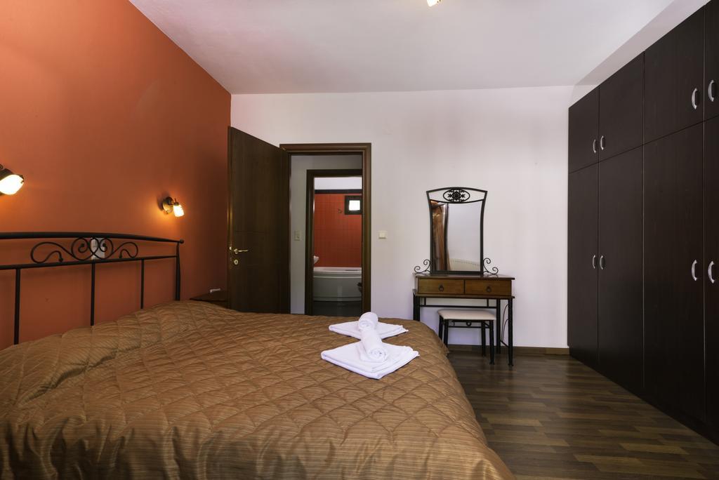 Menir Luxury Apartments Принос Экстерьер фото